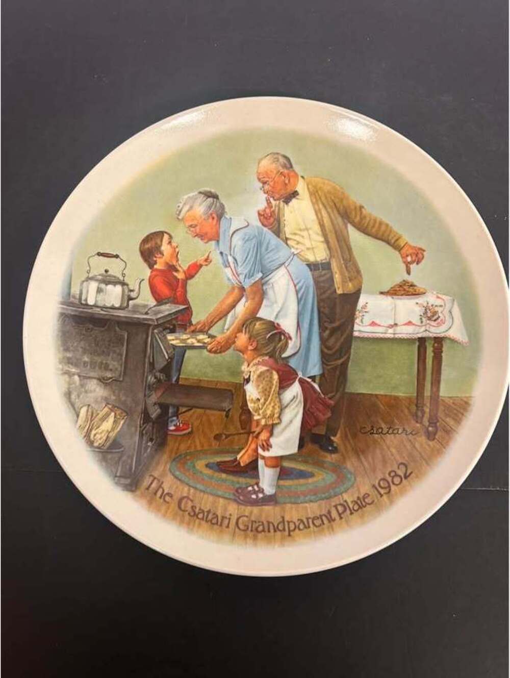 Edwin M. Knowles 1982 Csatari Grandparent Plate "The Cookie Tasting"